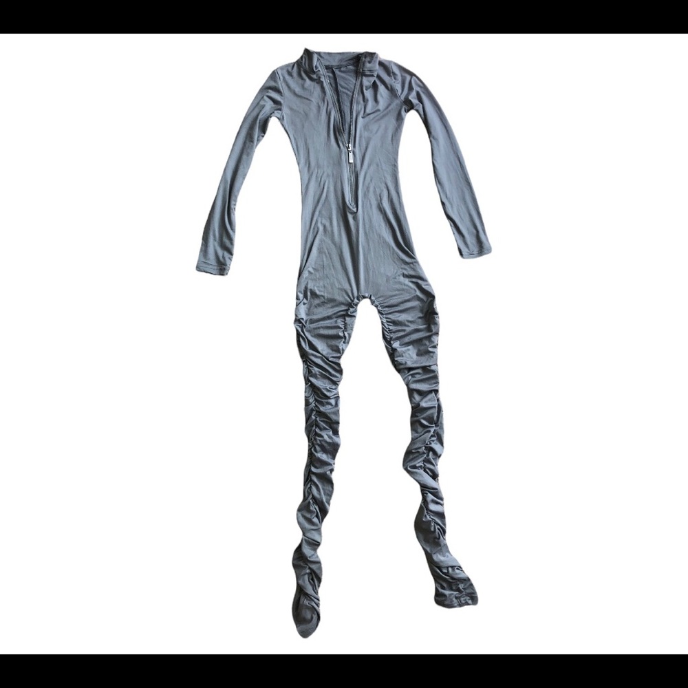 Never worn before scrunch legged Giti jump suit with zipper.